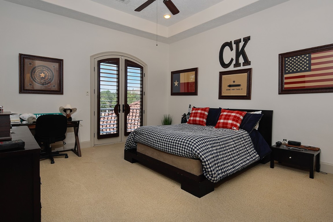 2 Lace Point The Woodlands, TX 77382 - Photo 25 of 48