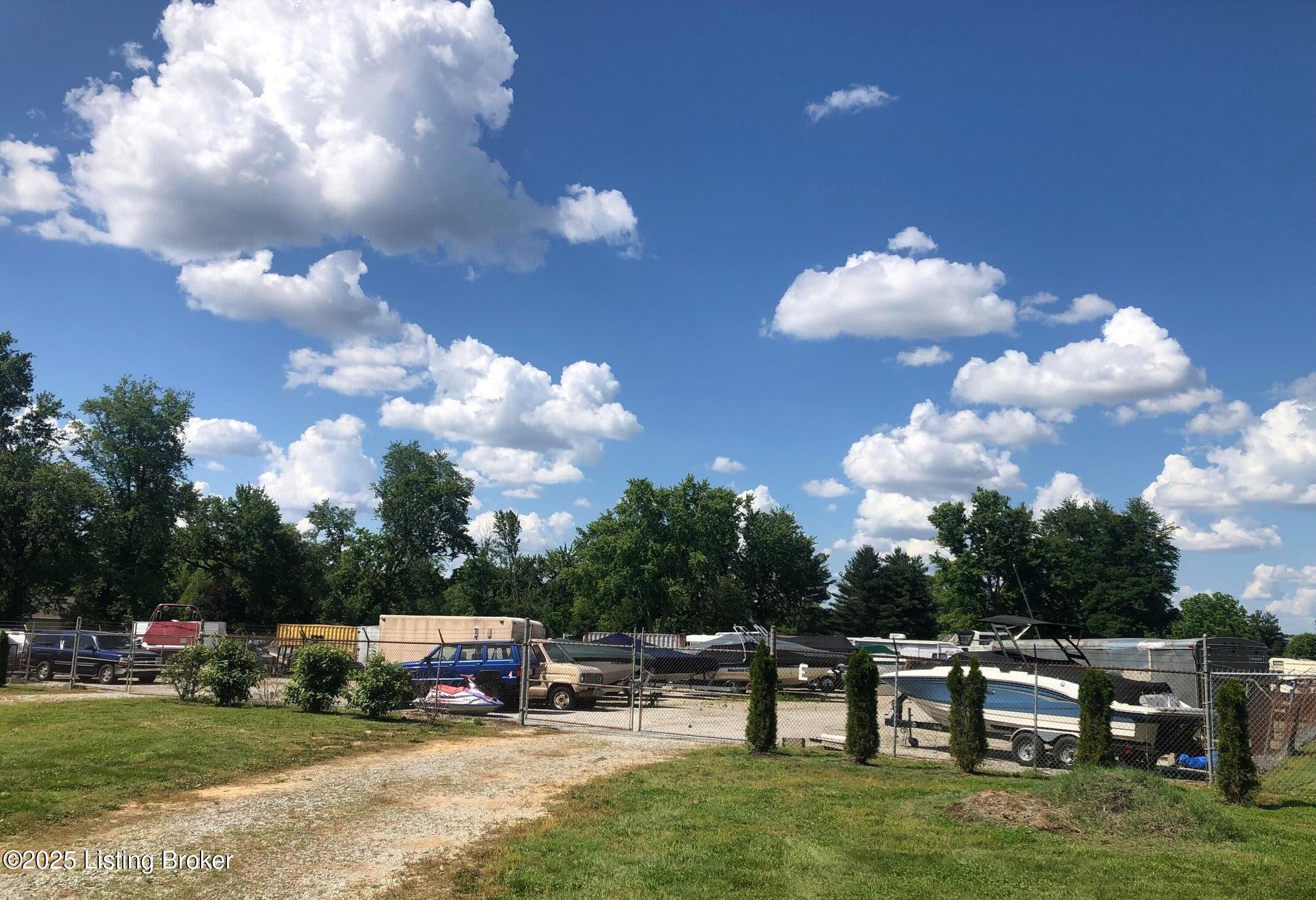 1908 Landing Road Prospect, KY 40059 - Photo 77 of 82 boat storage