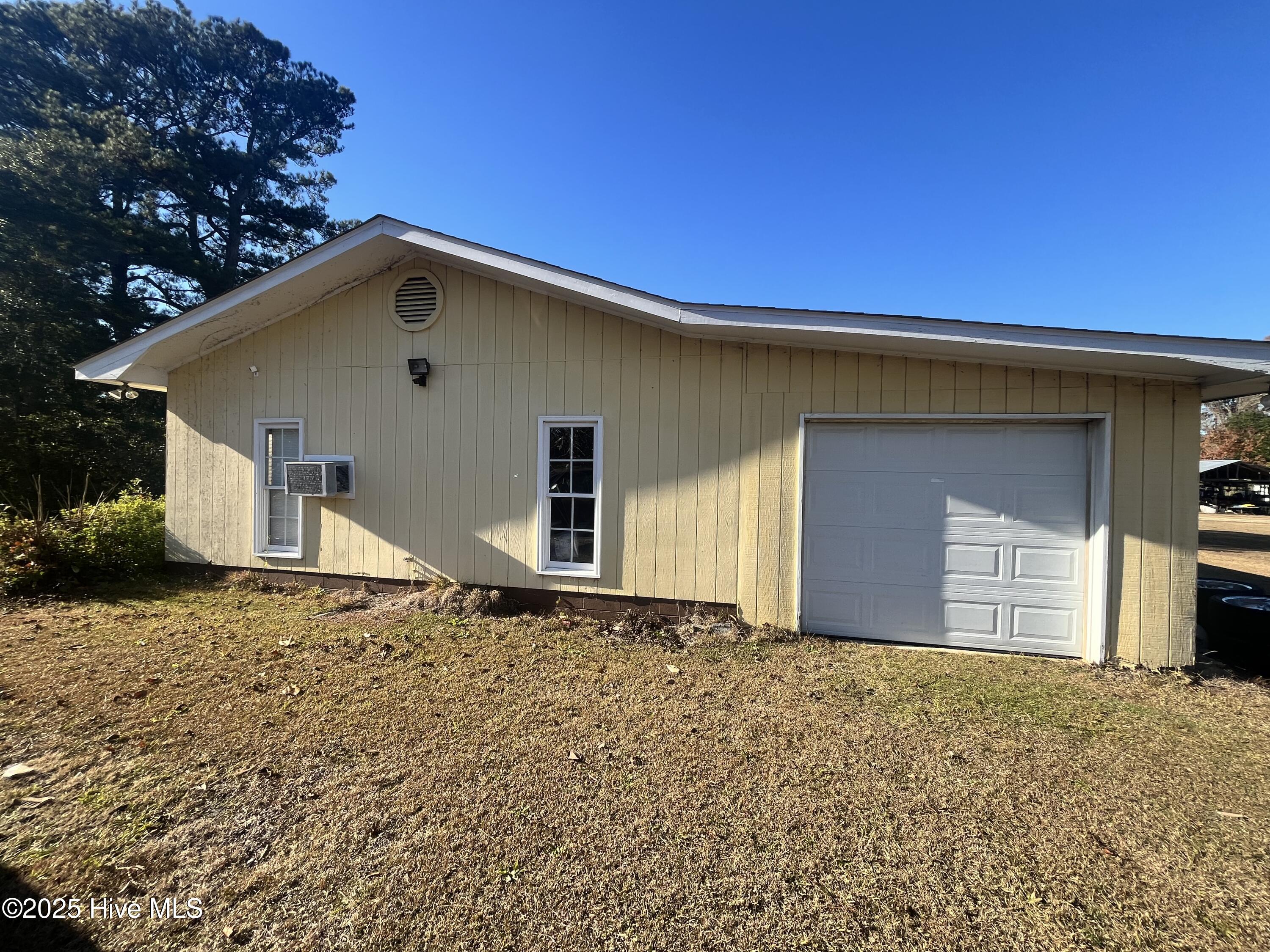 948 Slippery Log Road Whiteville, NC 28472 - Photo 13 of 14 IMG_3696