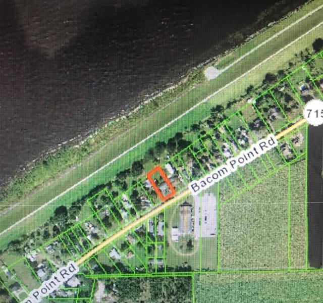 1847 Bacom Point Road Pahokee, FL 33476 - Photo 4 of 9 FullSizeRender (2)