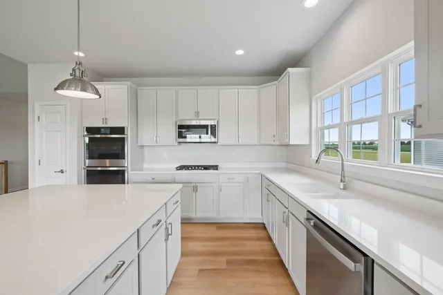 $624,500 | 3982 Olympic Street, Delavan, WI 53115