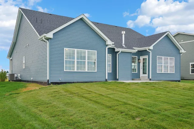 $624,500 | 3982 Olympic Street, Delavan, WI 53115