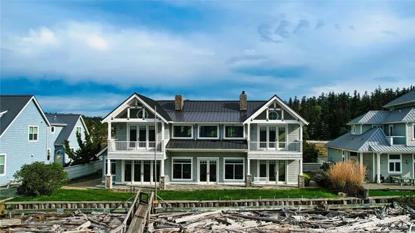 $3,000,000 | 258 Gough Drive, Camano Island, WA 98282
