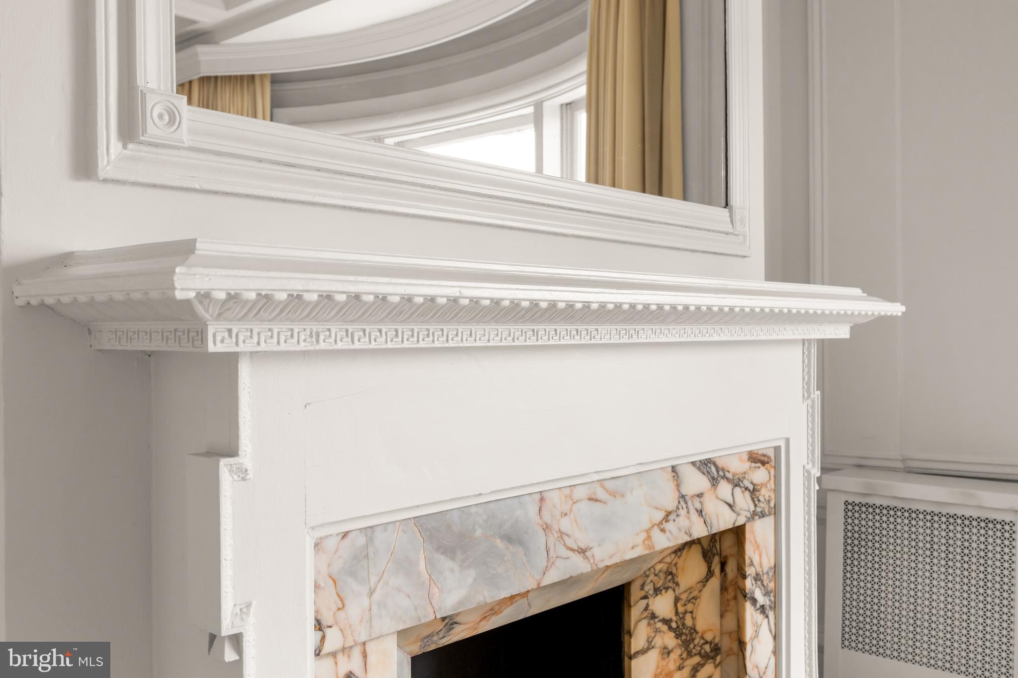 700 Washington Place, Unit 4B Baltimore, MD 21201 - Photo 20 of 67 a close up of a mirror