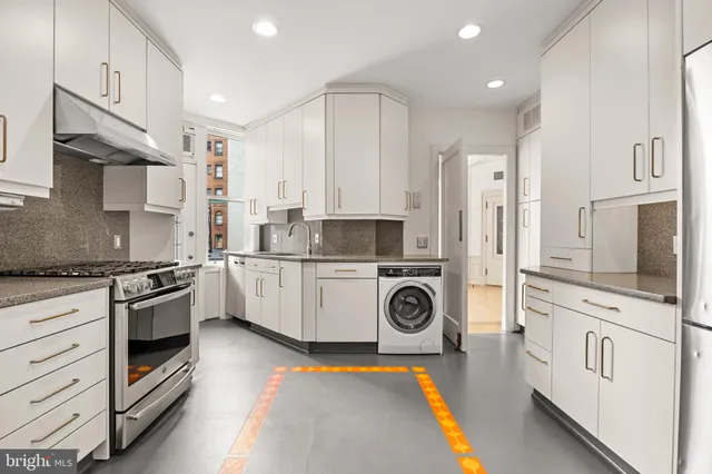 $575,000 | 700 Washington Place, Unit 4B, Baltimore, MD 21201