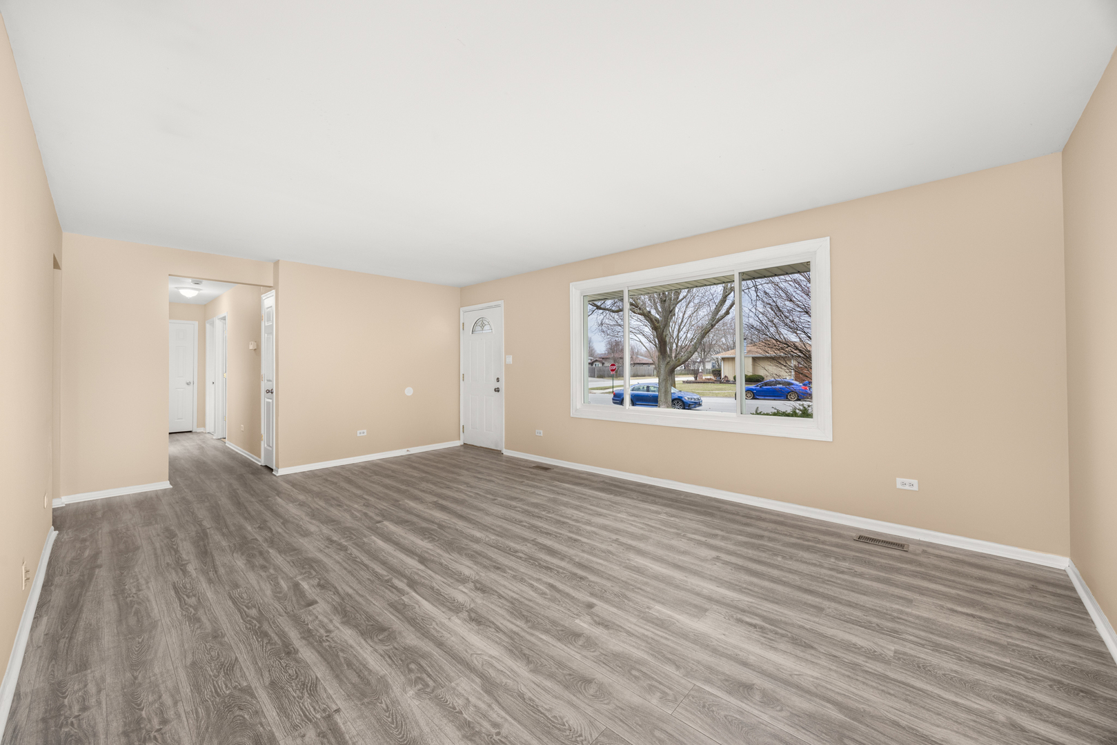 2606 Ruth Fitzgerald Drive Plainfield, IL 60586 - Photo 3 of 23