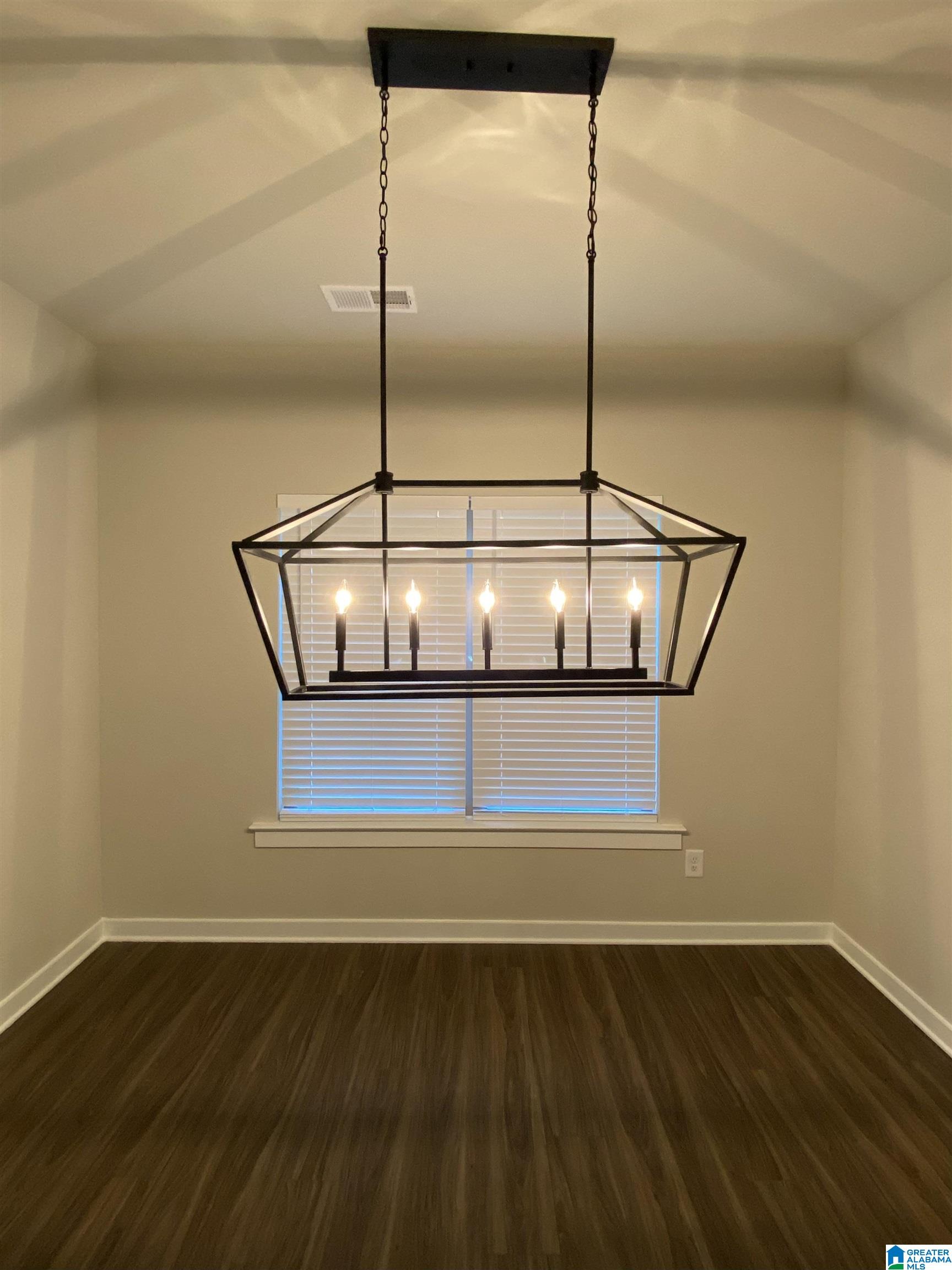220 Avalon Way Clanton, AL 35045 - Photo 7 of 27