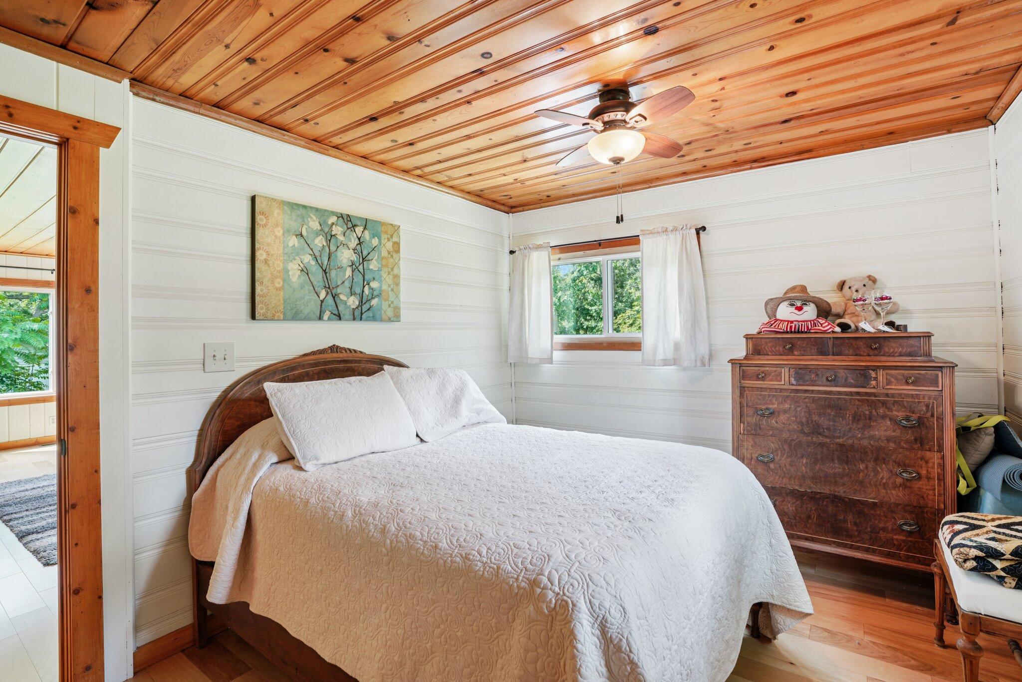 N3219 Cherry Road Geneva, WI 53147 - Photo 11 of 25 37-web-or-mls-N3219 Cherry Rd-S0508-037