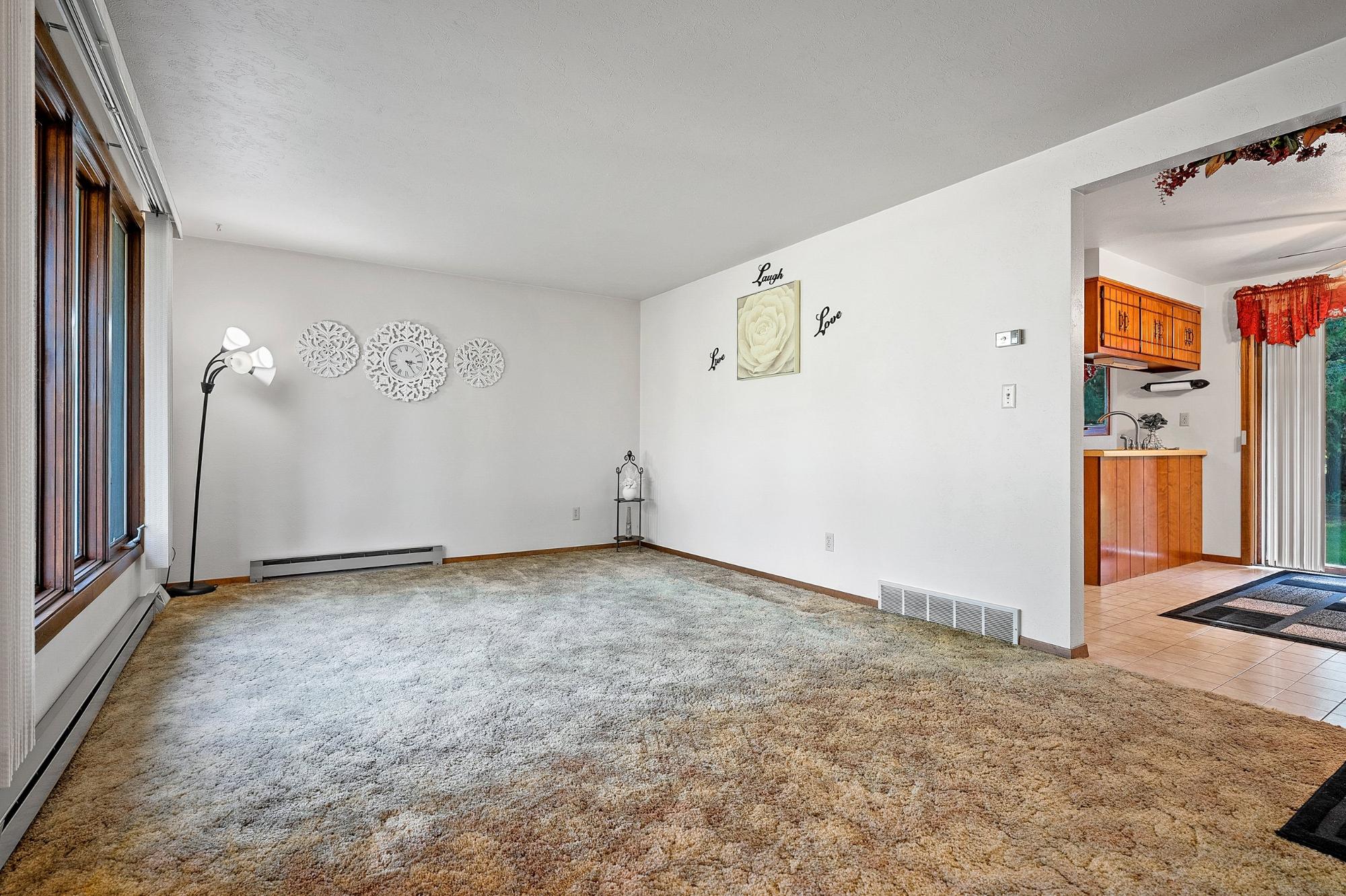 13144 Parkway Road Pound, WI 54161 - Photo 7 of 44 Gallery Image 7