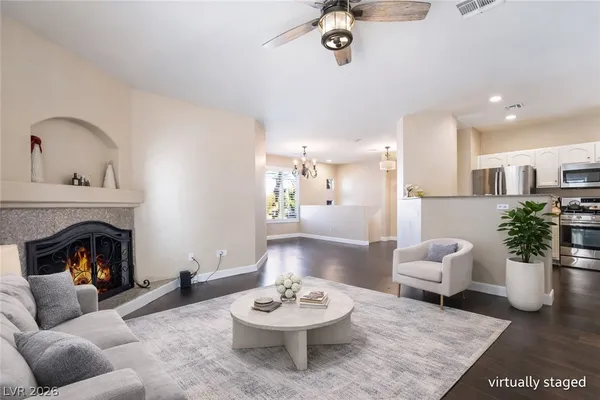 $319,888 | 2050 West Warm Springs Road, Unit 4323, Henderson, NV 89014