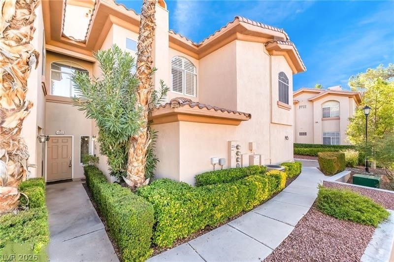 2050 West Warm Springs Road, Unit 4323 Henderson, NV 89014 - Photo 5 of 48 View of building exterior