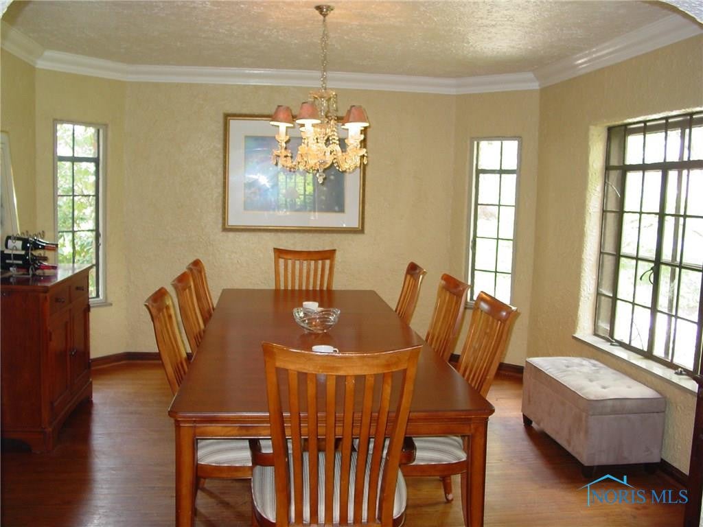 3827 Brookside Road Toledo, OH 43606 - Photo 10 of 25 Gallery Image 10