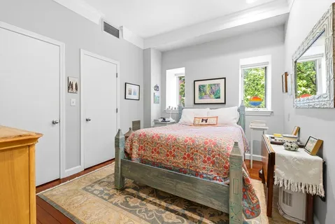 $839,000 | 2 Clarendon Street, Unit 301, Boston, MA 02116