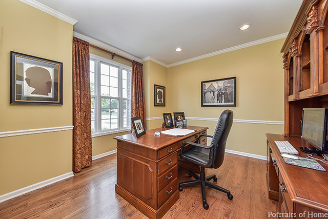 2604 Saltmeadow Road Naperville, IL 60564 - Photo 4 of 24