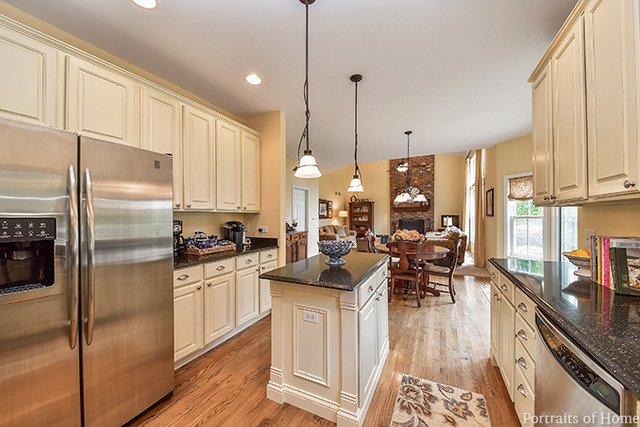 2604 Saltmeadow Road Naperville, IL 60564 - Photo 9 of 24
