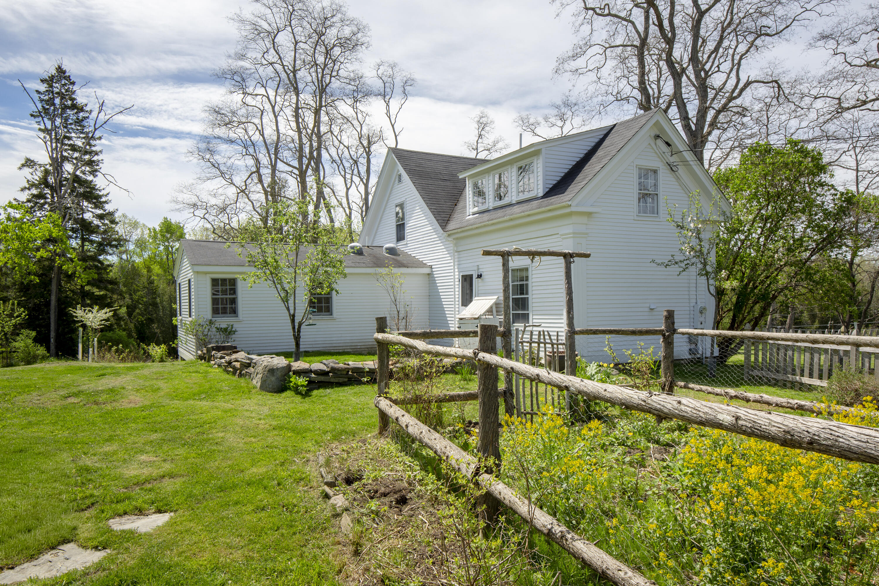 239 Mill Creek Road Islesboro, ME 04848 - Photo 4 of 47 08-239MillCreek-Islesboro-KS