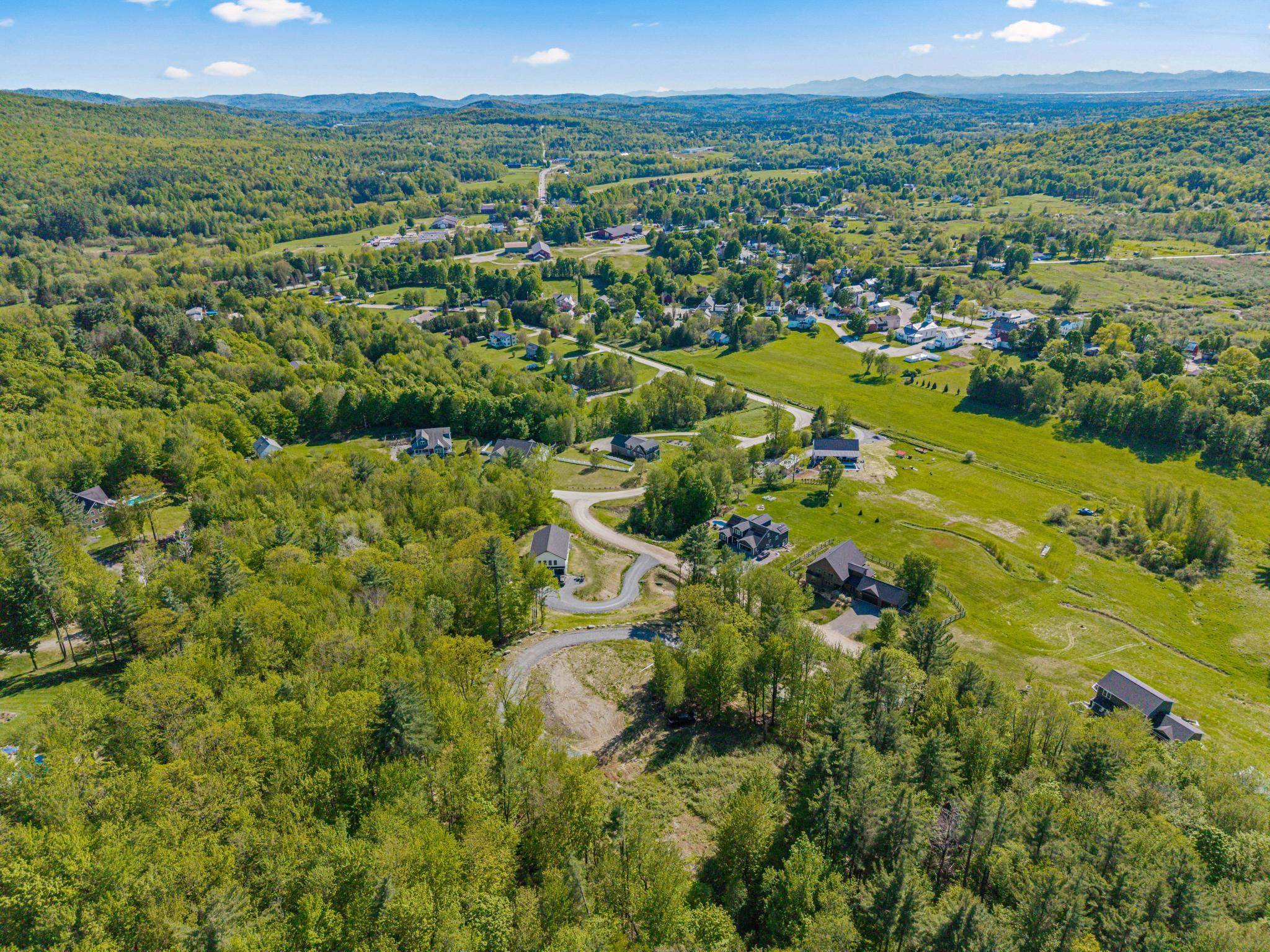 8 Mins Lane Underhill, VT 05489 - Photo 1 of 12