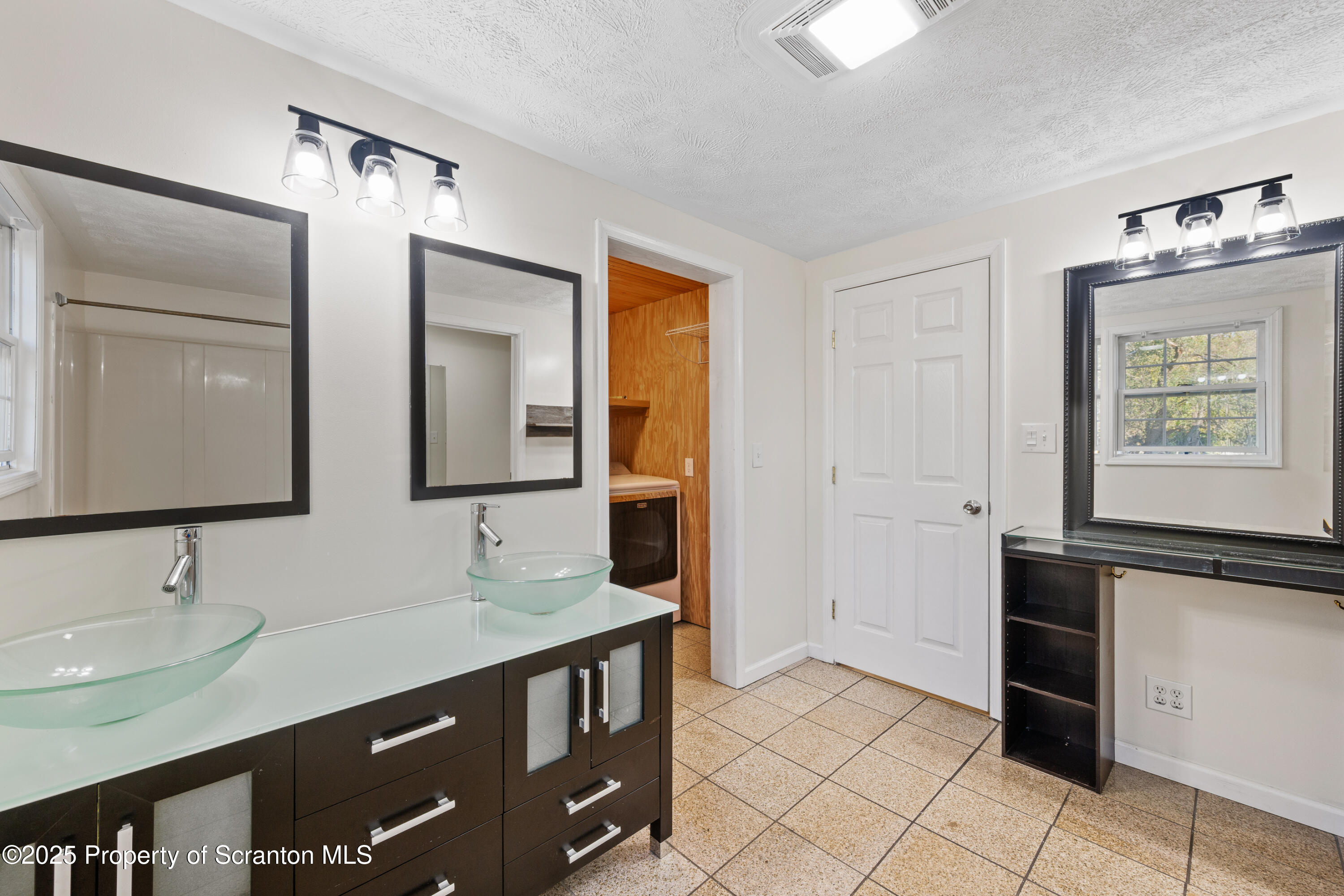284 Highway 247 Carbondale, PA 18407 - Photo 44 of 62 Dual vanity