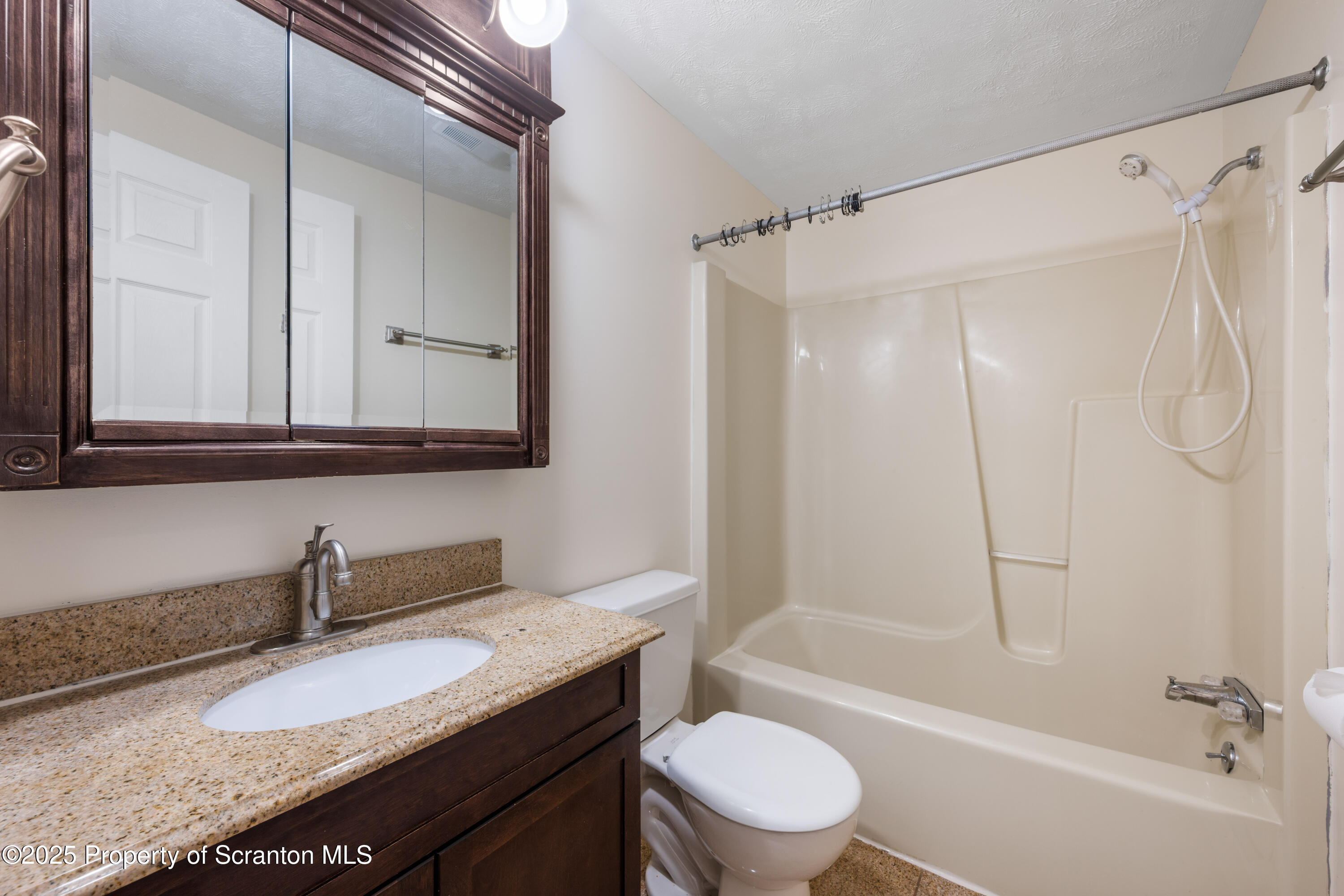 284 Highway 247 Carbondale, PA 18407 - Photo 47 of 62 Bathroom for kids or guests