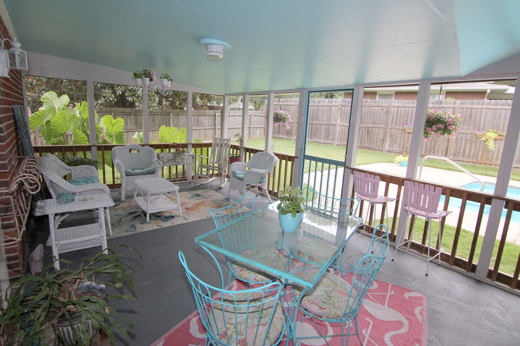 650 Lichfield Road Columbus, GA 31904 - Photo 33 of 49 SCREENED PATIO