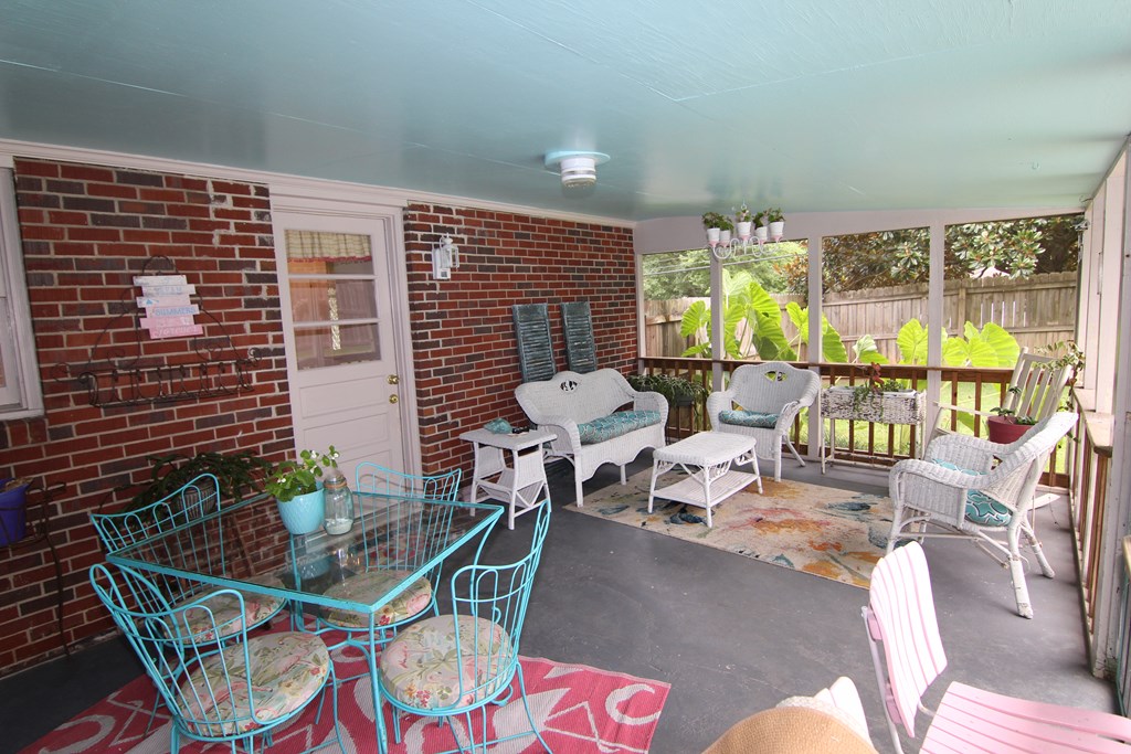 650 Lichfield Road Columbus, GA 31904 - Photo 47 of 49 SCREENED PATIO