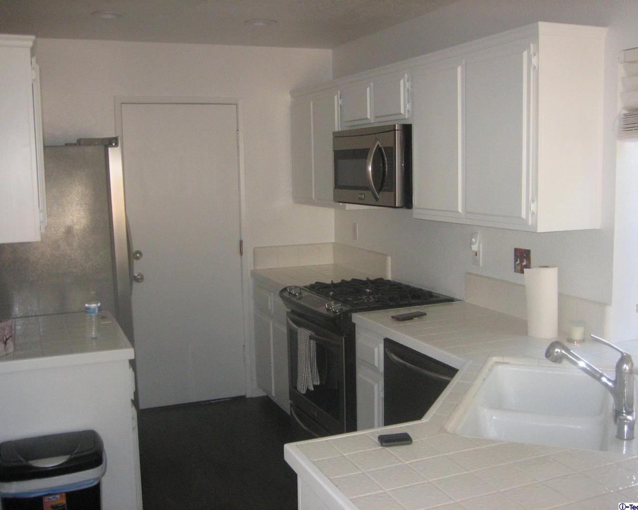 8464 Snow View Place Rancho Cucamonga, CA 91730 - Photo 4 of 9