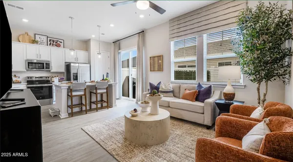 $1,959 | 20807 West Indian School Road, Unit 2, Buckeye, AZ 85396
