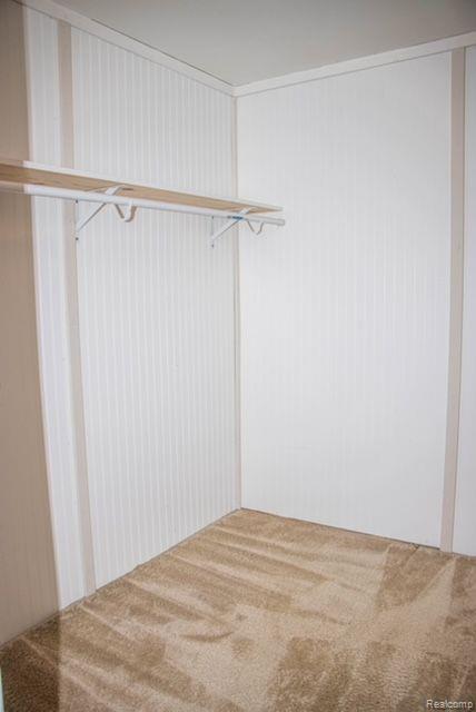 35971 Fredericksburg Road Farmington Hills, MI 48331 - Photo 13 of 32