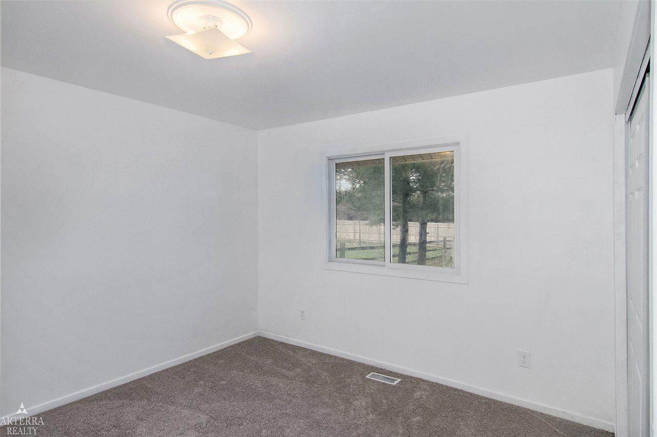 38934 Westchester Road Sterling Heights, MI 48310 - Photo 22 of 26 Bedroom 2