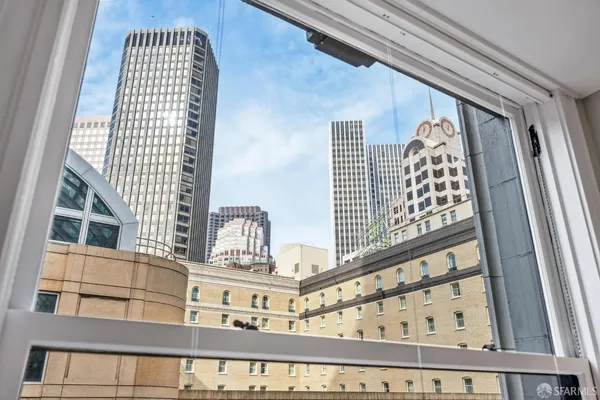 $1,200,000 | 74 New Montgomery Street, Unit 516, San Francisco, CA 94105