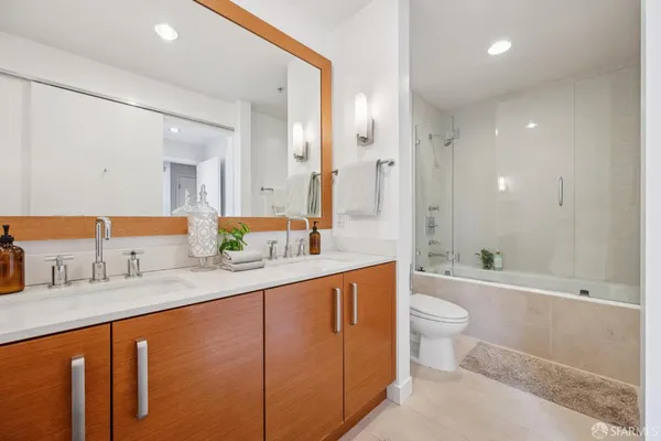 $1,200,000 | 74 New Montgomery Street, Unit 516, San Francisco, CA 94105