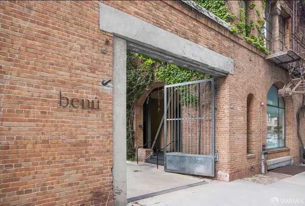 $1,200,000 | 74 New Montgomery Street, Unit 516, San Francisco, CA 94105