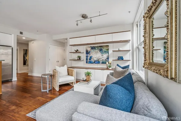 $1,200,000 | 74 New Montgomery Street, Unit 516, San Francisco, CA 94105