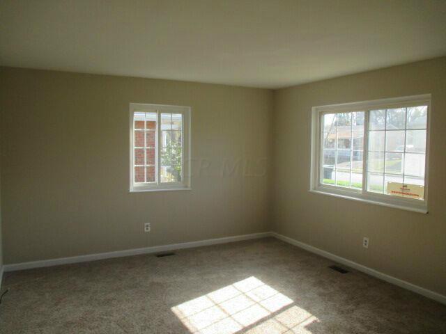 332 Crowley Road Columbus, OH 43207 - Photo 6 of 21 Gallery Image 6