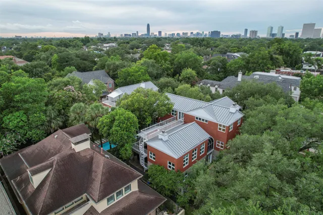 $2,350,000 | 3211 Pittsburg Street, West University Place, TX 77005