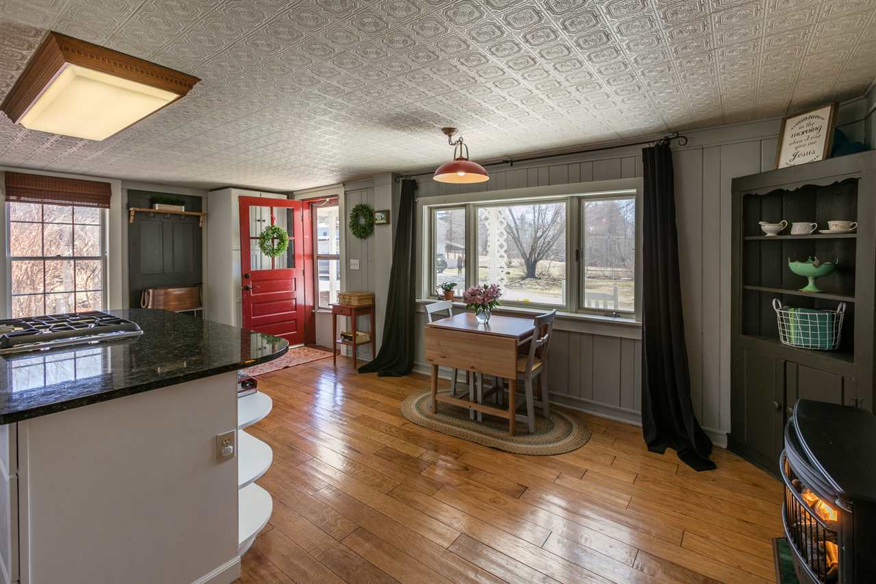262 Franklin Road Salisbury, NH 03268 - Photo 12 of 33 Gallery Image 12