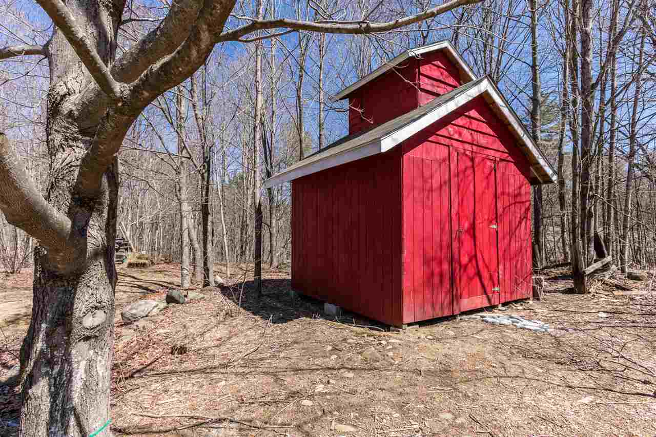 262 Franklin Road Salisbury, NH 03268 - Photo 3 of 33 Gallery Image 3