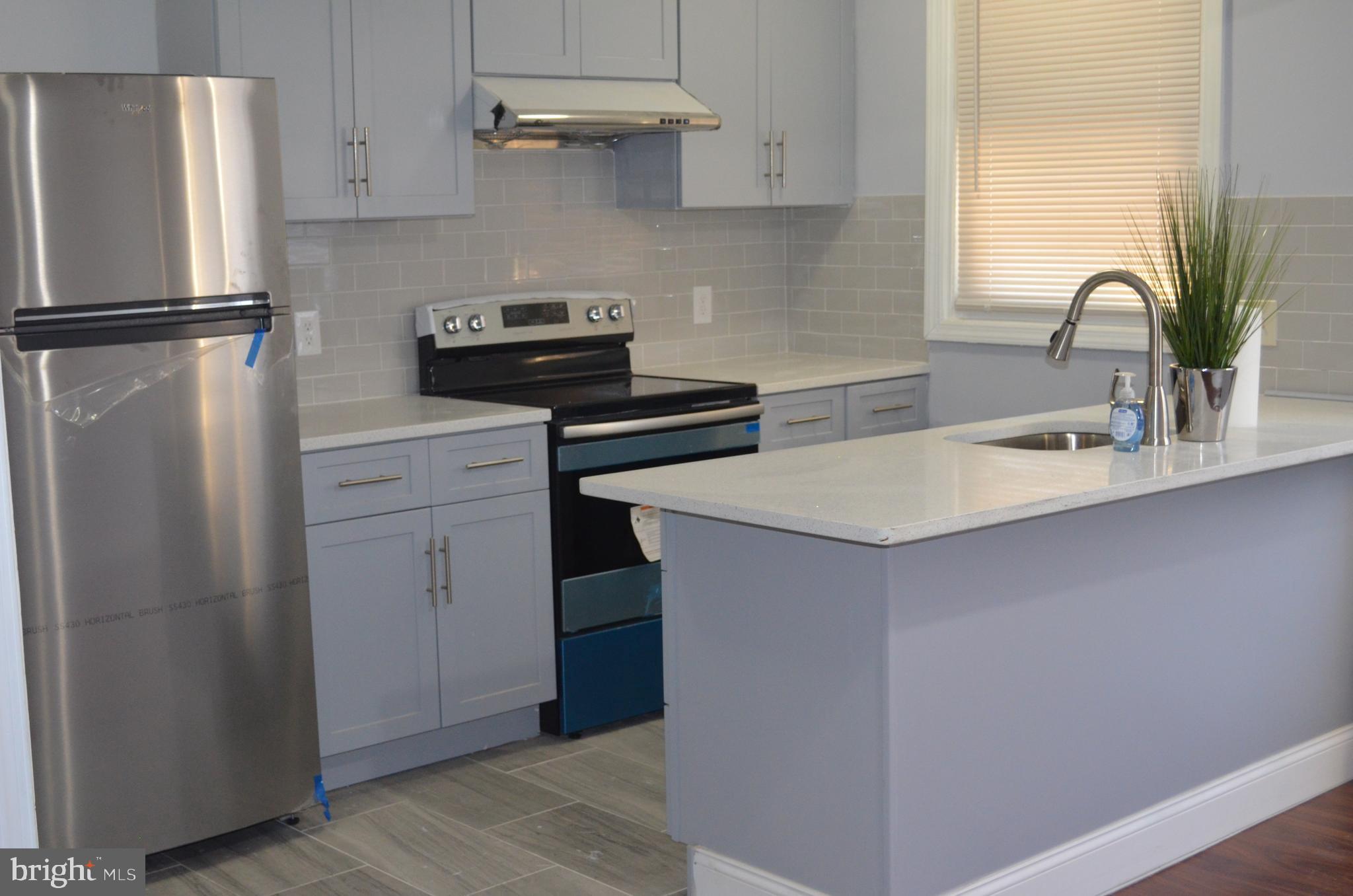 7122 Rutland Street Philadelphia, PA 19149 - Photo 4 of 15 Gallery Image 4