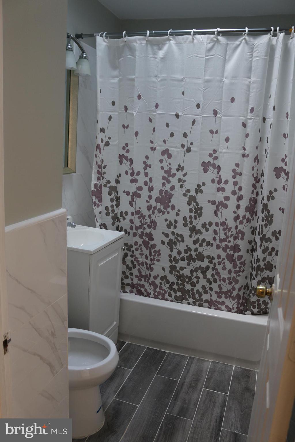 7122 Rutland Street Philadelphia, PA 19149 - Photo 9 of 15 Gallery Image 9