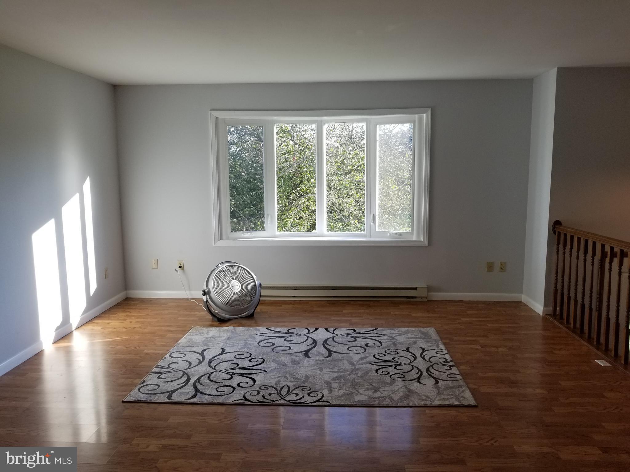 3716 Garfield Road Smithsburg, MD 21783 - Photo 3 of 22 Living Room