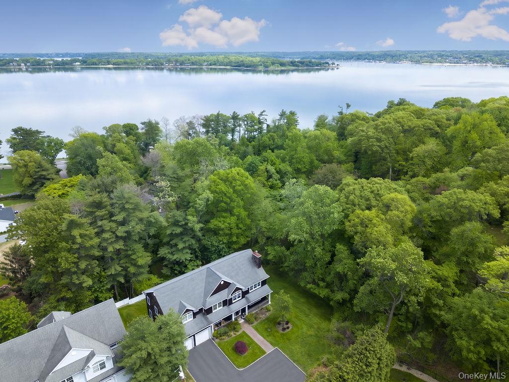 899 Harborview Road Oyster Bay, NY 11765 - Photo 27 of 30