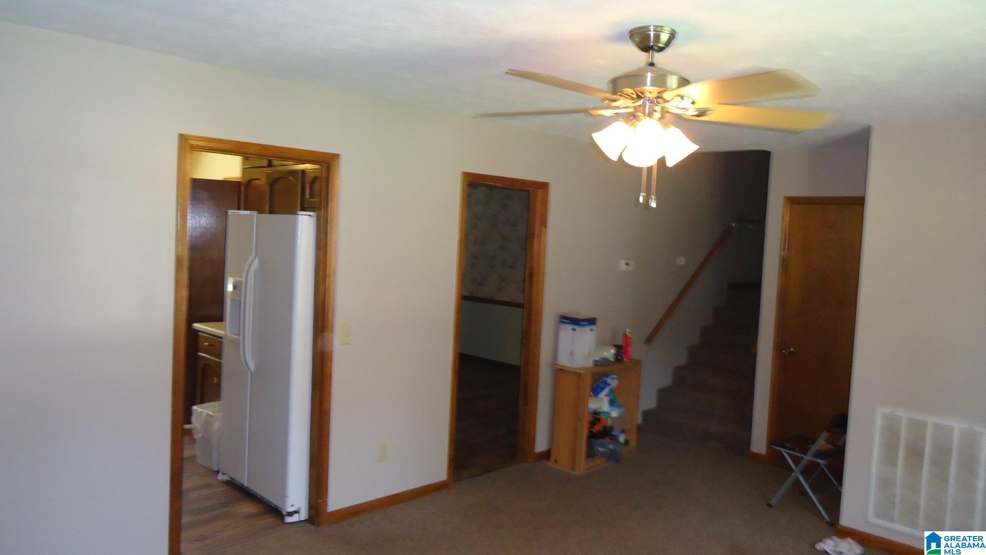 1725 Roundhill Road Weaver, AL 36277 - Photo 4 of 28
