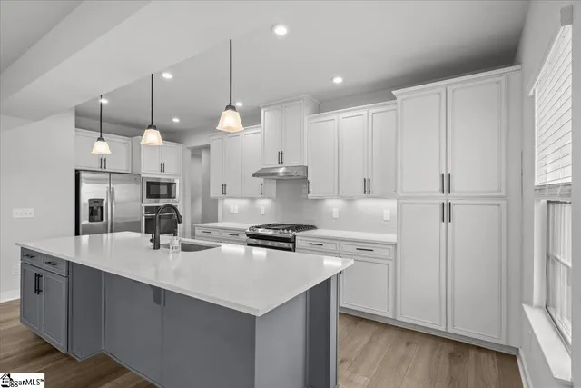 $385,000 | 6059 Ives Avenue, Spartanburg, SC 29307