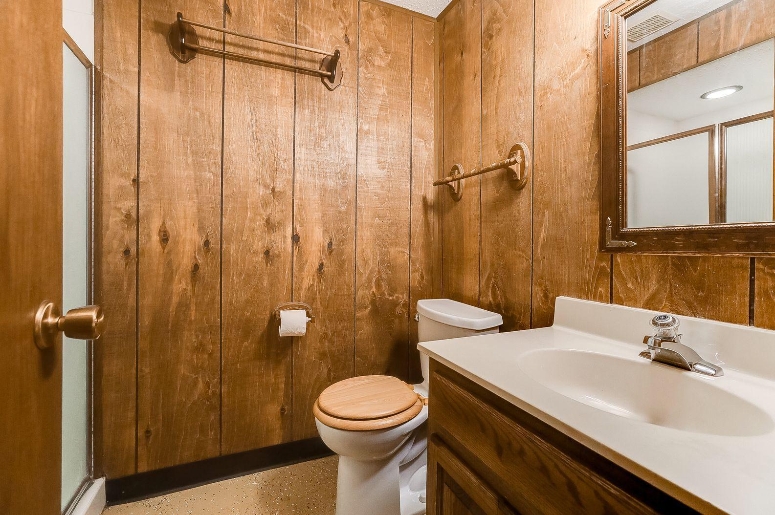 9001 Neill Lake Road Eden Prairie, MN 55347 - Photo 28 of 39 Gallery Image 28