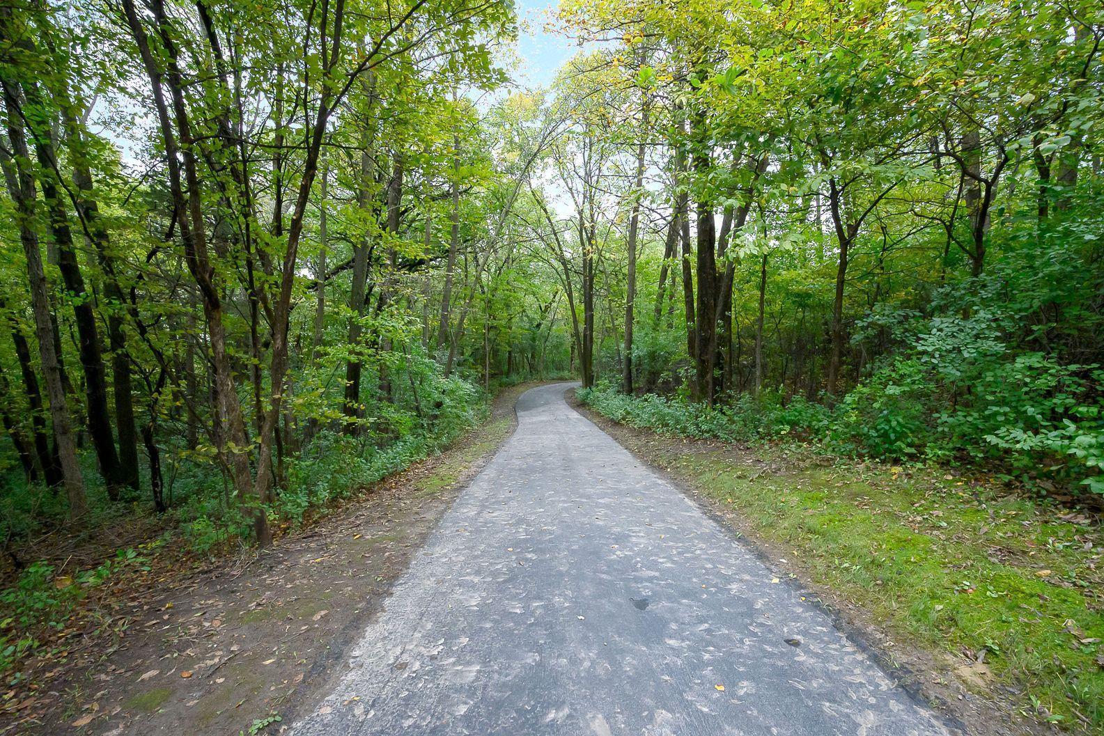 9001 Neill Lake Road Eden Prairie, MN 55347 - Photo 39 of 39 Gallery Image 39