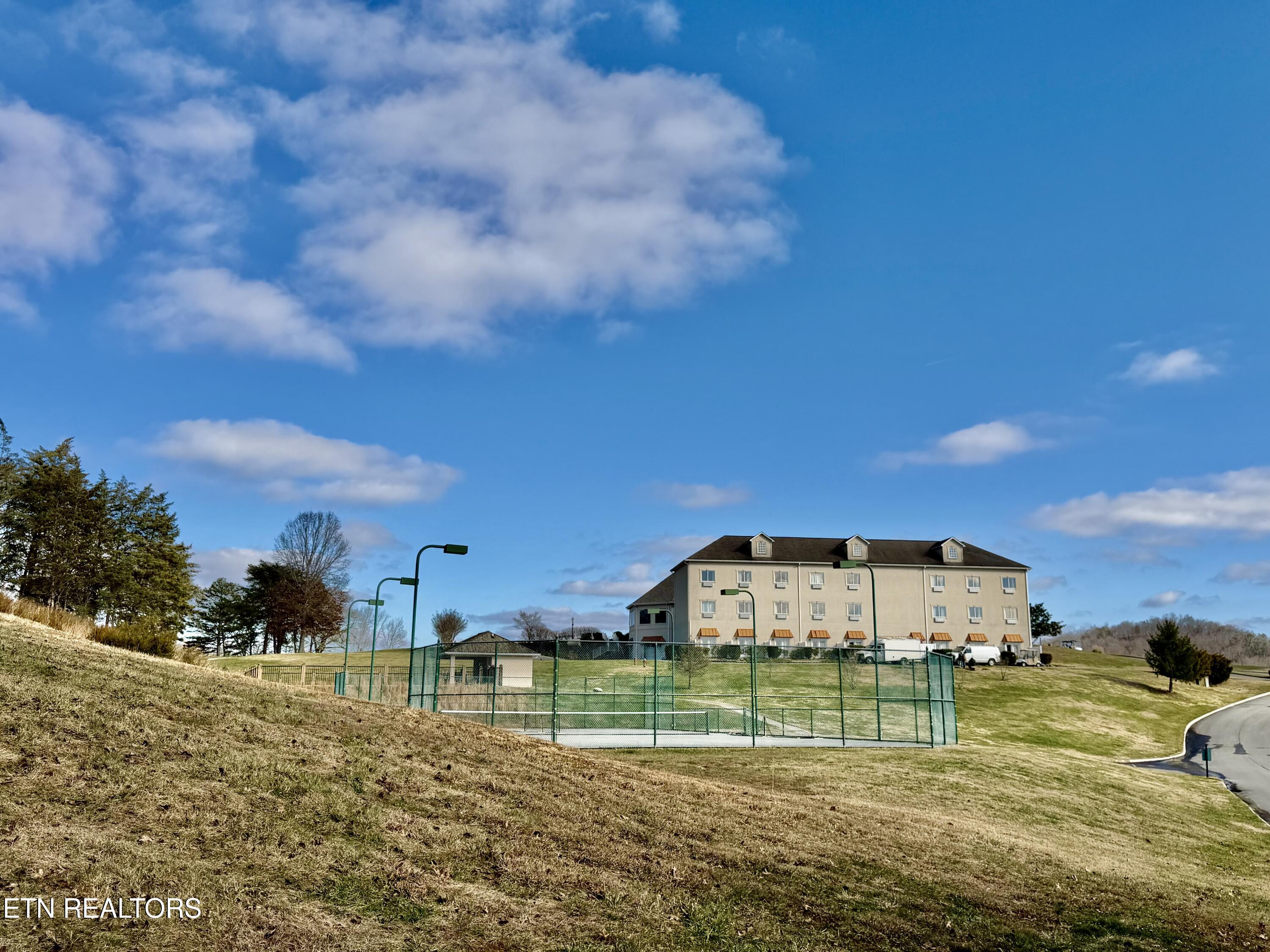 Divot Place Tazewell, TN 37879 - Photo 10 of 16 IMG_0758