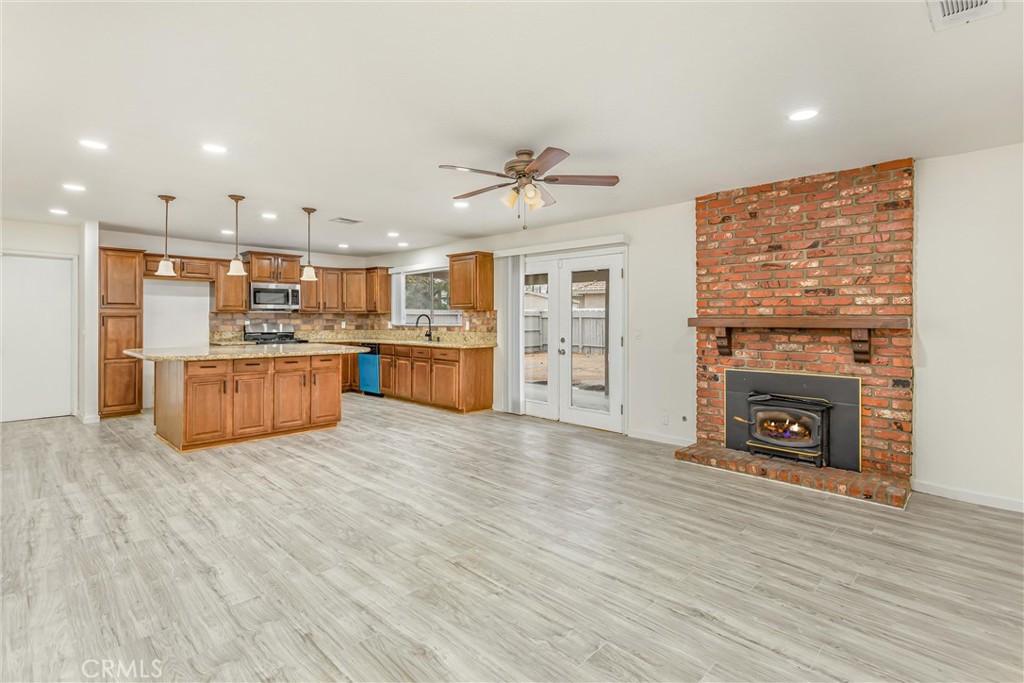 19891 Talihina Road Apple Valley, CA 92307 - Photo 9 of 41