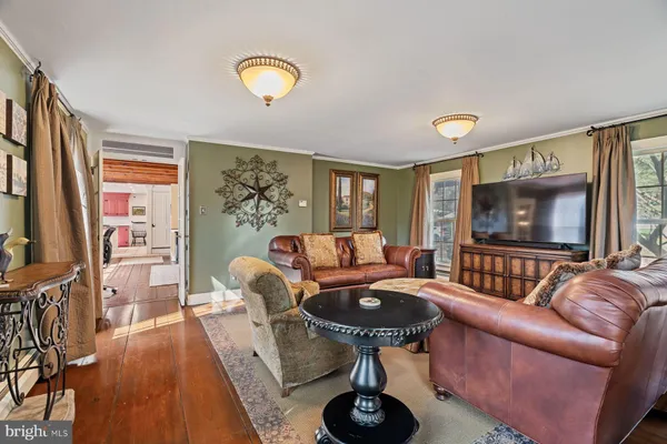 $1,150,000 | 64 Valley Drive, Furlong, PA 18925