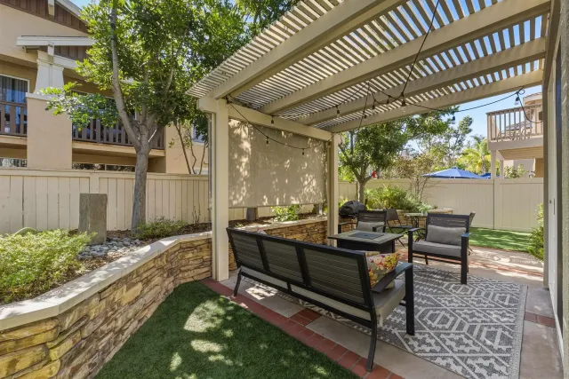 $1,100,000 | 2853 West Canyon Avenue, San Diego, CA 92123