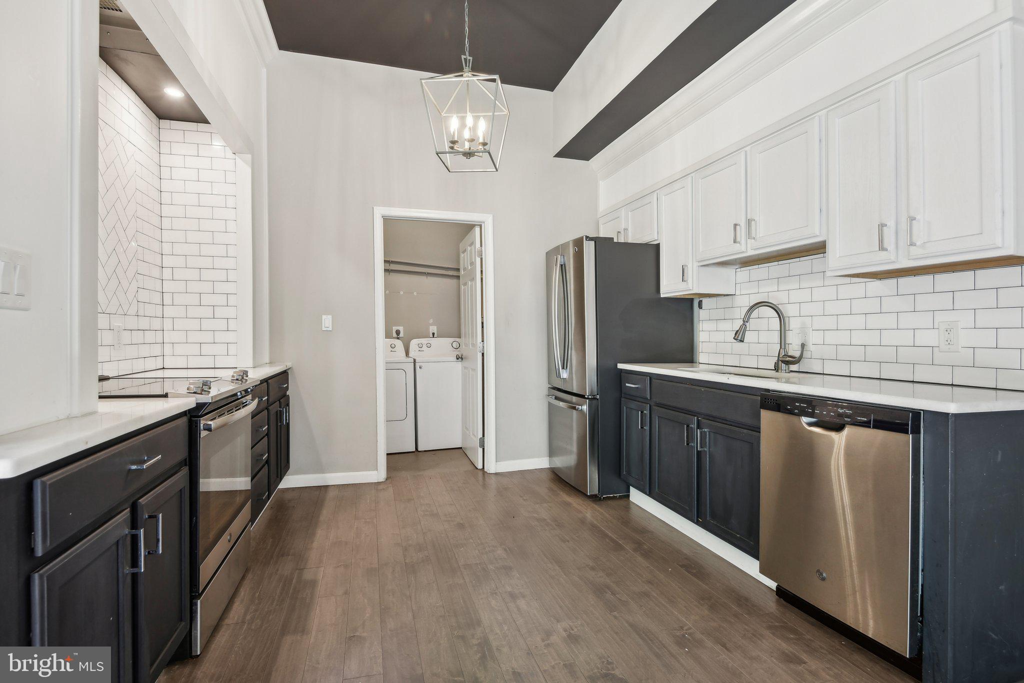 1658 Bay Ridge Road Edgewater, MD 21037 - Photo 11 of 36 Gleaming Hardwood floors in the kitchen